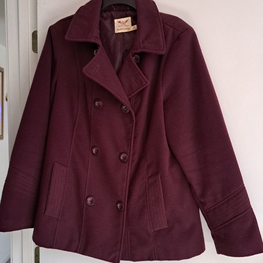 Women's Wool Double-Breasted Jacket - Burgundy